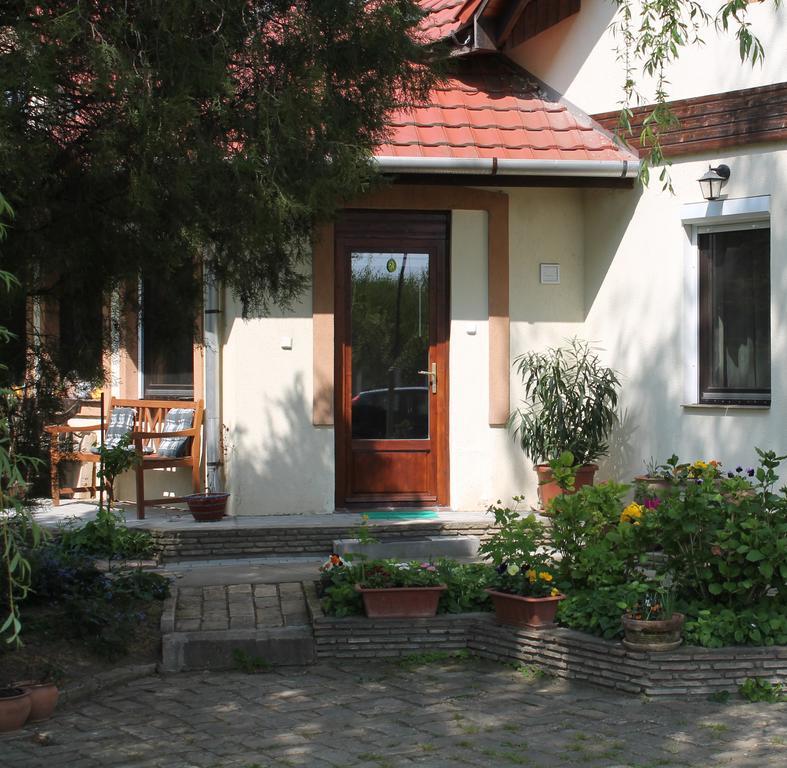 Appartement Vargapartman *